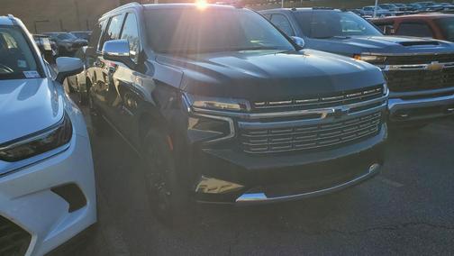 2023 Chevrolet Suburban Premier