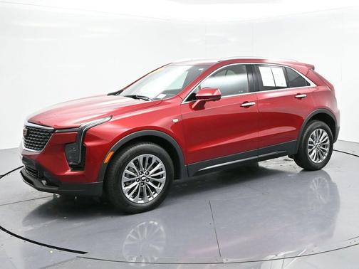 2025 Cadillac XT4 Premium Luxury