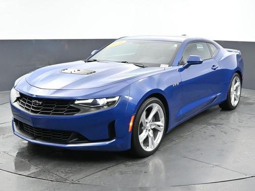 2021 Chevrolet Camaro RWD Coupe LT1