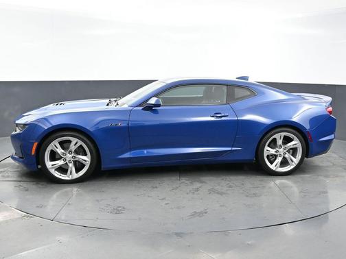 2021 Chevrolet Camaro RWD Coupe LT1