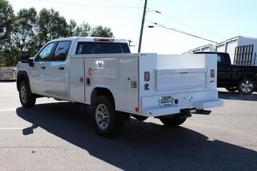 2025 GMC Sierra 3500 Base