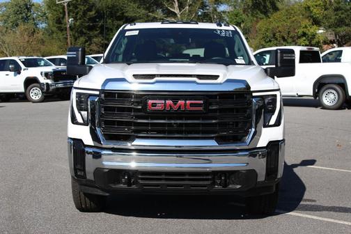 2025 GMC Sierra 3500 Base