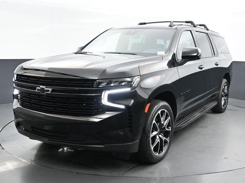 2023 Chevrolet Suburban RST