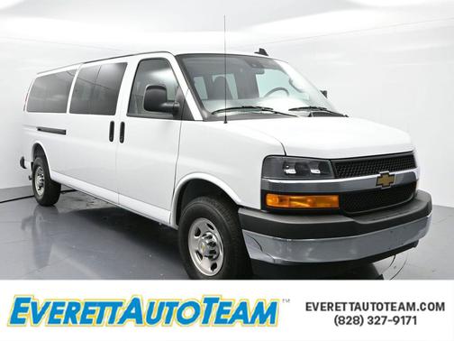 2025 Chevrolet Express 3500 RWD 3500 Extended Wheelbase LT