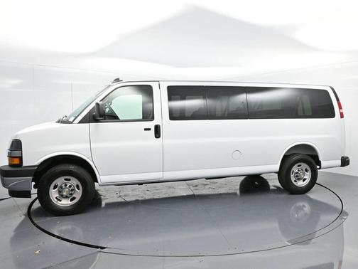 2025 Chevrolet Express 3500 RWD 3500 Extended Wheelbase LT