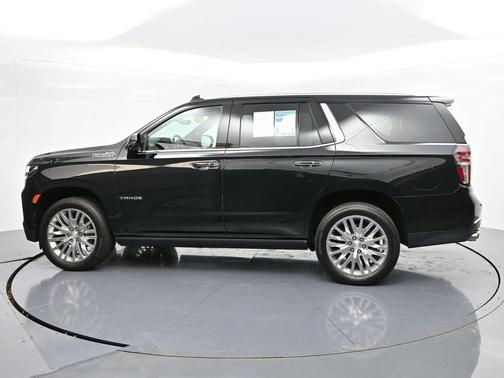 2022 Chevrolet Tahoe 4WD High Country