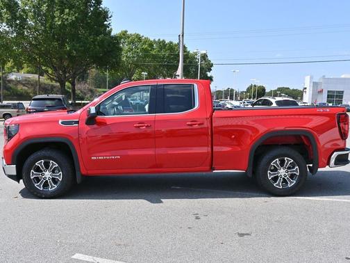 2023 GMC Sierra 1500 SLE