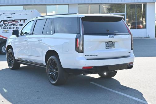 2024 Cadillac Escalade ESV Sport Platinum