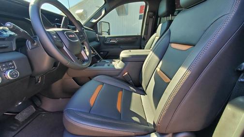 2026 GMC Sierra 3500 AT4