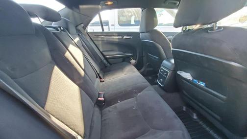 2011 Chrysler 300 Base