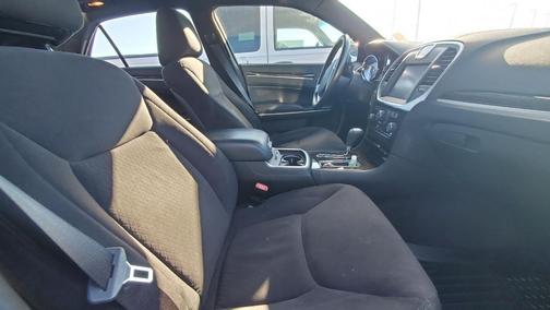 2011 Chrysler 300 Base