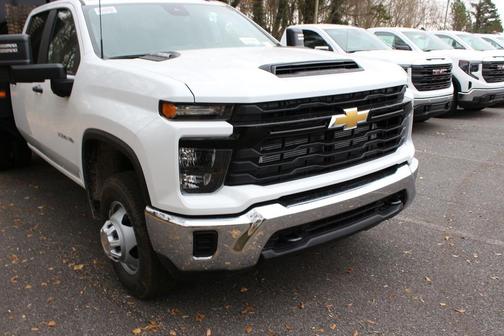 2026 Chevrolet Silverado 3500 WT