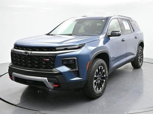 Lakeshore Blue Metallic 2025 Chevrolet Traverse AWD Z71