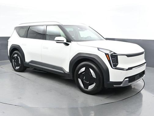 2024 Kia EV9 Wind