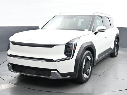 2024 Kia EV9 Wind