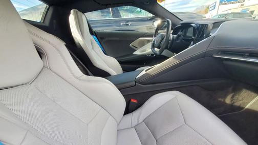 2023 Chevrolet Corvette Stingray w/2LT