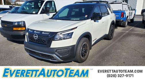 2024 Nissan Pathfinder Rock Creek 4WD