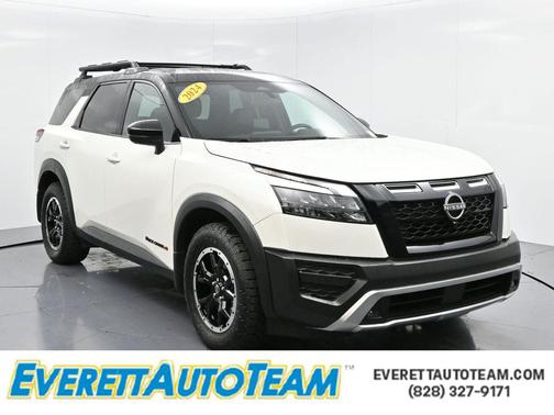 2024 Nissan Pathfinder Rock Creek 4WD