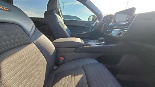 2024 Nissan Pathfinder Rock Creek 4WD