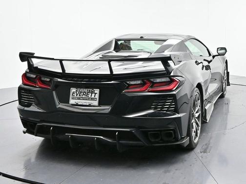 2025 Chevrolet Corvette Stingray w/3LT