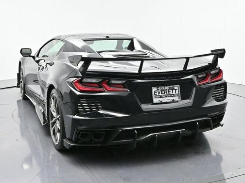2025 Chevrolet Corvette Stingray w/3LT