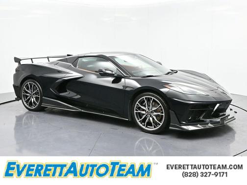 2025 Chevrolet Corvette Stingray w/3LT