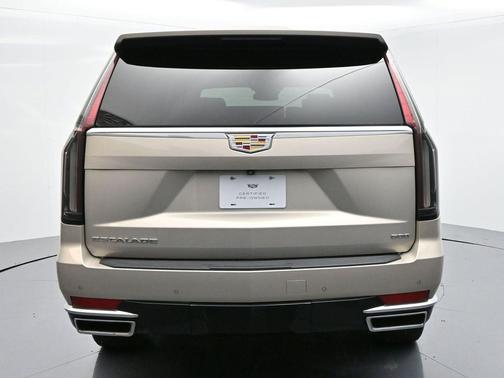 2022 Cadillac Escalade ESV Luxury