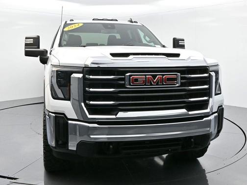 2024 GMC Sierra 2500 SLE