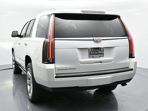 2017 Cadillac Escalade Premium Luxury