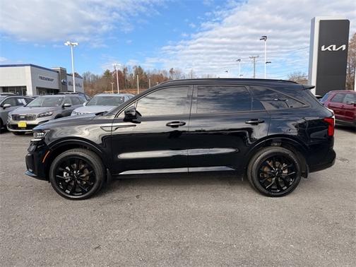 2023 Kia Sorento SX