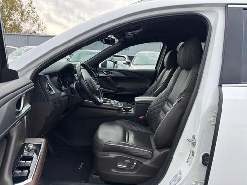 2023 Mazda CX-9 Signature