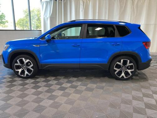 2023 Volkswagen Taos 1.5T SEL