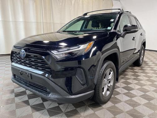 2023 Toyota RAV4 Hybrid XLE