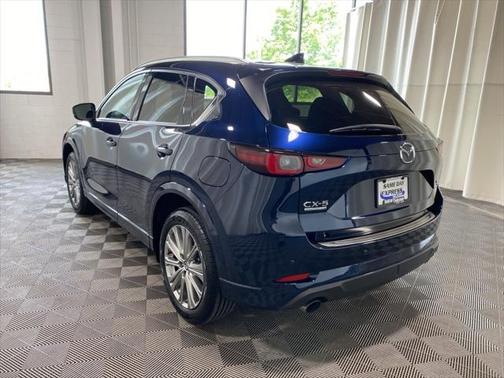 2022 Mazda CX-5 Signature