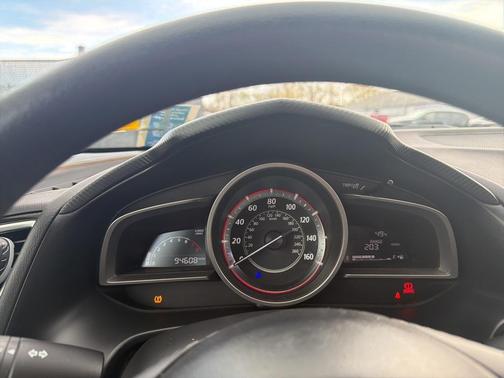 2016 Mazda Mazda3 i Sport