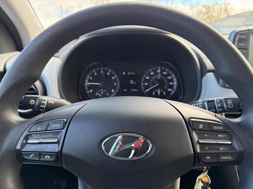 2020 Hyundai KONA SE