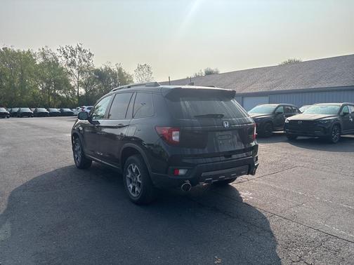 2022 Honda Passport AWD TrailSport