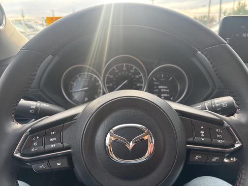2023 Mazda CX-5 Carbon Edition