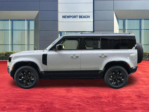 Borasco Grey Metallic 2026 Land Rover Defender P400 X-Dynamic SE