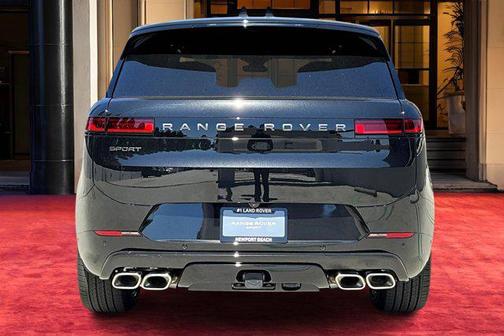 2025 Land Rover Range Rover Sport SE