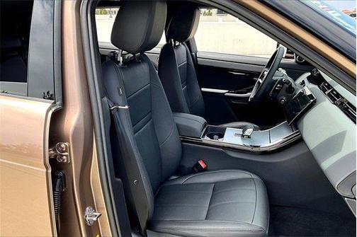 2025 Land Rover Range Rover Evoque Core S