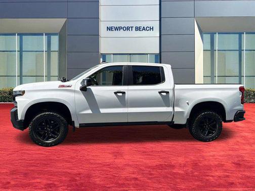 Summit White 2019 Chevrolet Silverado 1500 LT Trail Boss