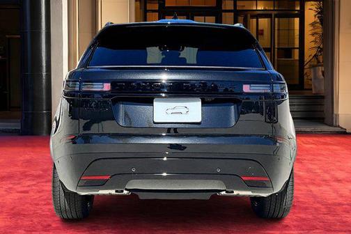 2026 Land Rover Range Rover Velar P250 SE R-Dynamic