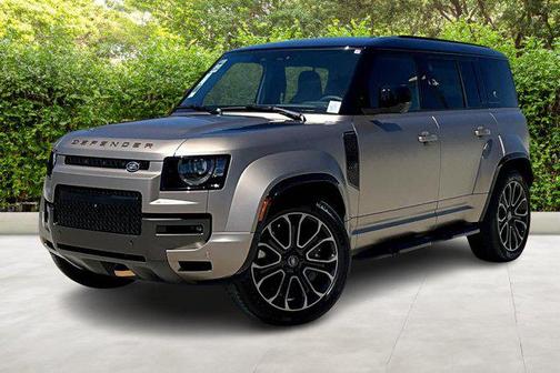 2025 Land Rover Defender P635 OCTA