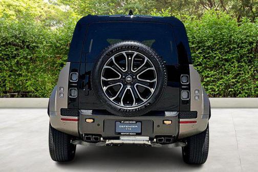 2025 Land Rover Defender P635 OCTA