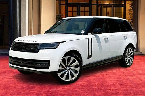 2025 Land Rover Range Rover P530 SE 7 Seat