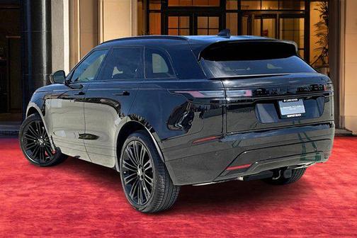 2026 Land Rover Range Rover Velar P400 Dynamic SE