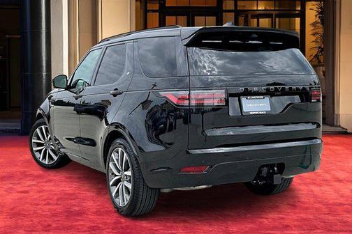 2025 Land Rover Discovery P360 Dynamic SE