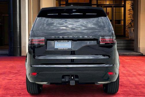 2025 Land Rover Discovery P360 Dynamic SE