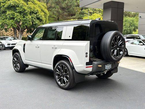 Borasco Grey 2026 Land Rover Defender P635 OCTA